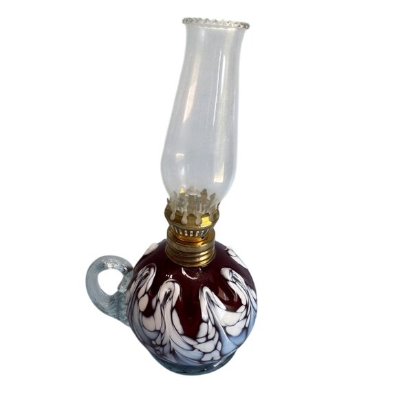 Mt St Helens Original Glass Oil Lamp 9 In White Blue Red Swirl Pattern - Picture 3 of 7